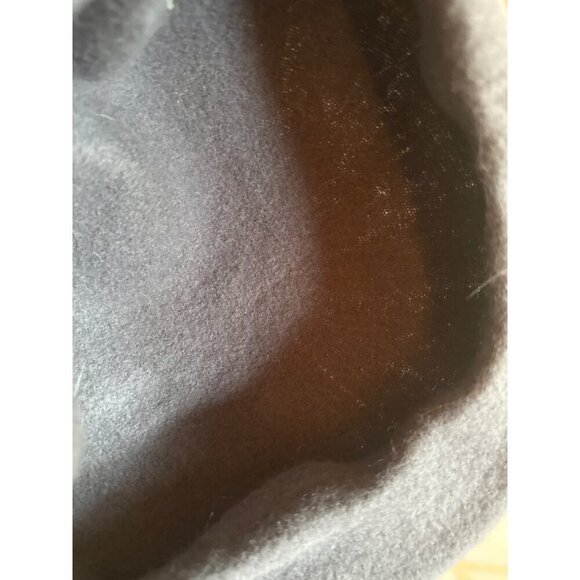 Wool French Beret In Classic Gray For Adults - Picture 4 of 4